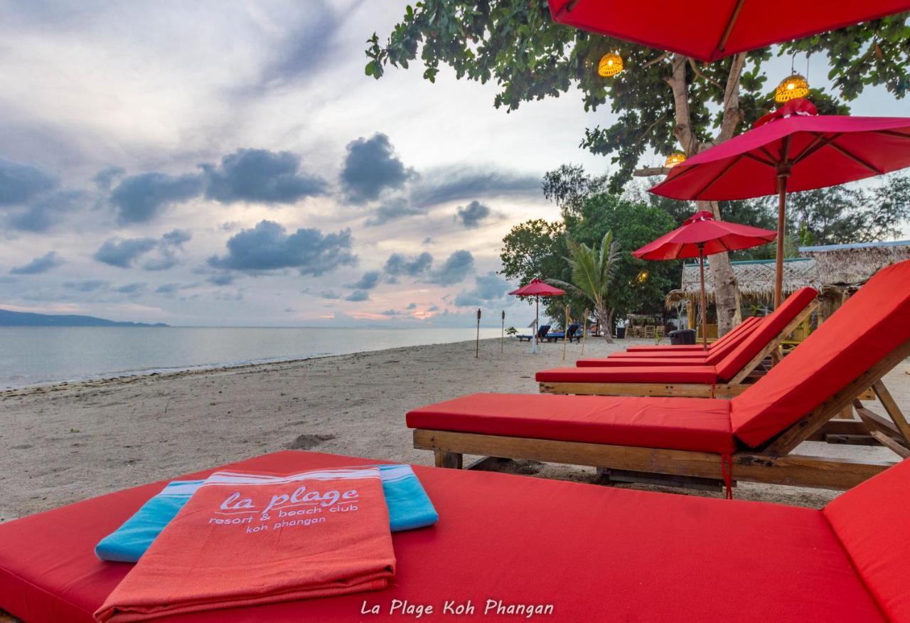 la plage resort&beach club Baan Tai Extérieur photo
